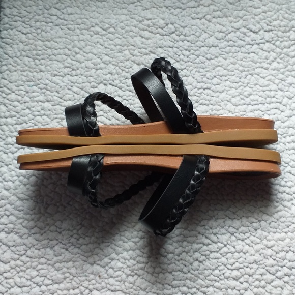 BRAND NEW COLETTE SANDAL - Picture 4 of 6